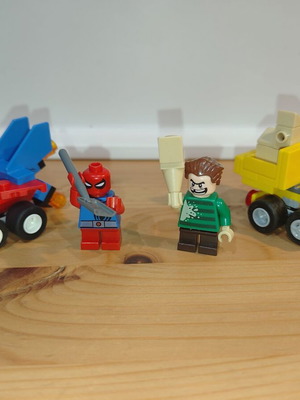 LEGO Mighty Micros Scarlet Spider vs. Sandman σαν καινούργιο
