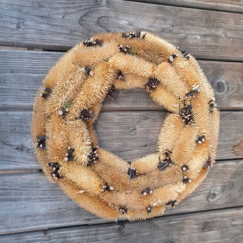 Decorative dried wreath new, 30 cm diameter
