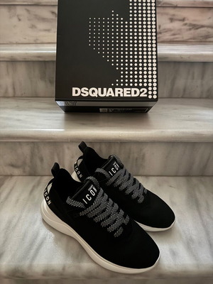 Dsquared2 Fly Sneakers like new, size 43, black