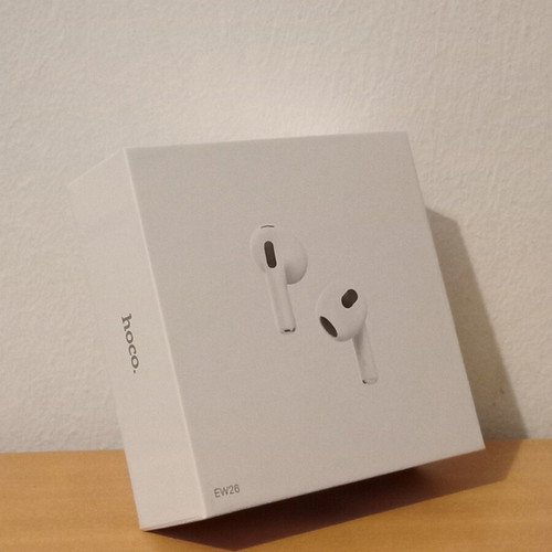 Swissten power bank 20000mAh with Hoco wireless earbuds new