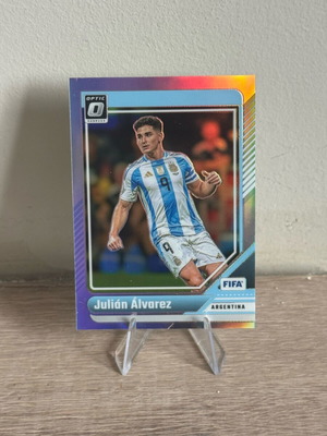 Julian Alvarez Argentina optic Panini Donruss 2024-2025 new