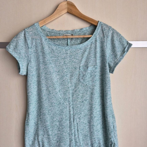 Bershka T-shirt in turquoise color like new, size M