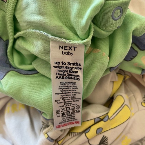 Set of 4 baby boy bodysuits up to 3M like new