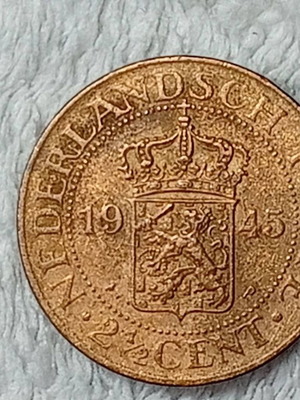 Dutch East Indies Coin 2½ Cent 1945 used