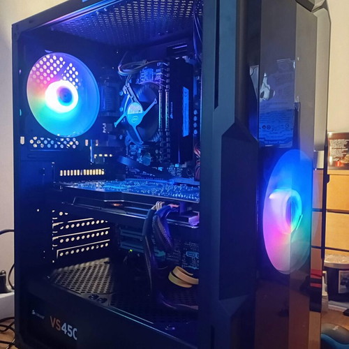 PC i5 3470 with 16GB RAM and AMD Radeon R9 280