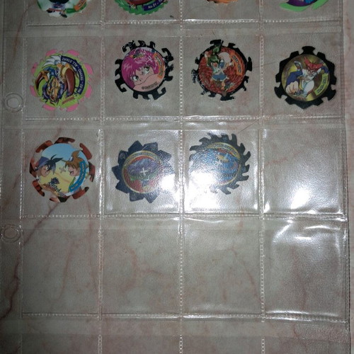 Beyblade used set with 30 pieces