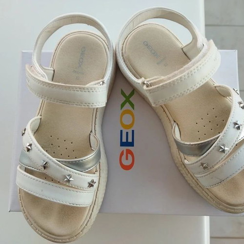 Geox girls' sandals size 32 like new, white and silver
