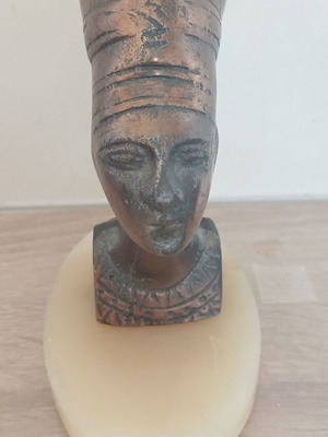 Bibelot decorative figurine
