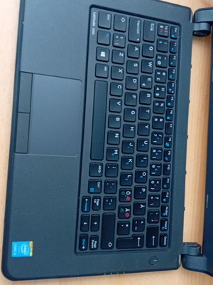Dell Latitude 3350 μεταχειρισμένα ανταλλακτικά χωρίς τροφοδοτικό και μπαταρία