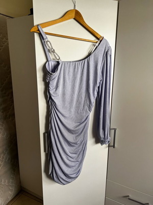 Metallic dress like new, lilac, size XL fitting large