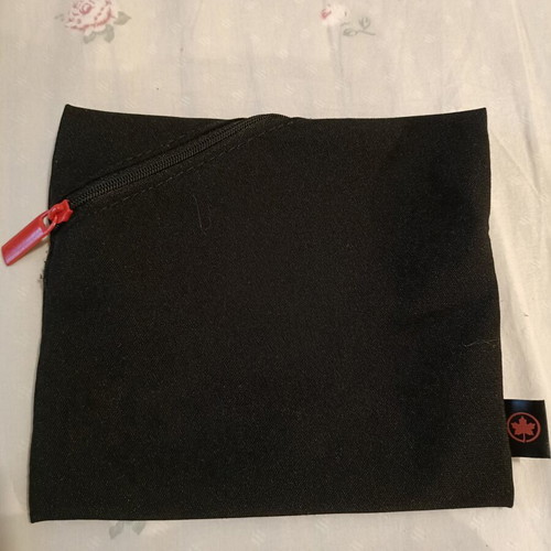 Nescesser set from Air Canada and Turkish Airlines like new