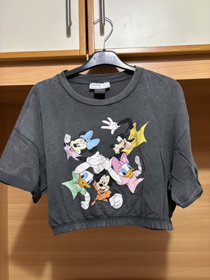 Mickey Mouse Short Sleeve T-shirt like new, Bershka, size S, gray