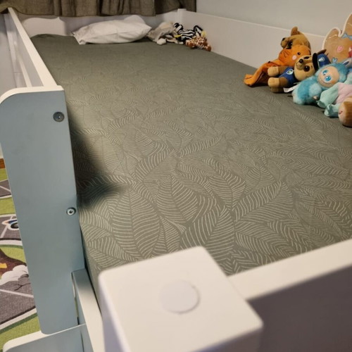 Single kids bed with storage cupboards 90x200