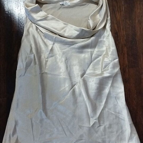 Satin sleeveless blouse size M like new, beige
