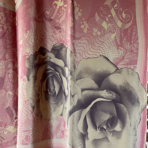 Silk Soufli Scarf like new with print and silk tassels
