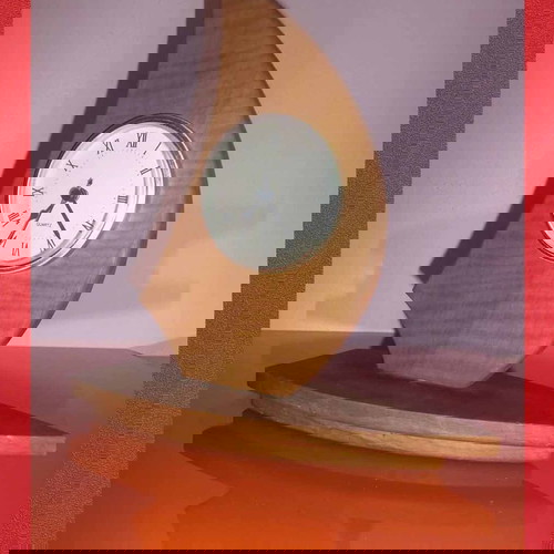 Ξύλινο επιτραπέζιο ρολόι μεταχειρισμένο σε σχήμα βάρκας με πανί 26x30 cm