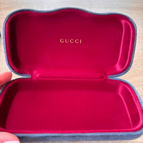 Gucci women's sunglasses used, black