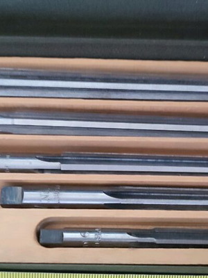 Taper Pin Reamers set of eleven pieces new, machine shop cutters