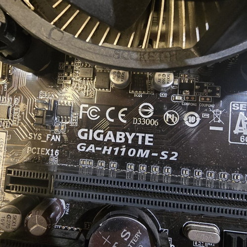 Motherboard set Intel i3 6100 with Gigabyte H110M CPU, like new
