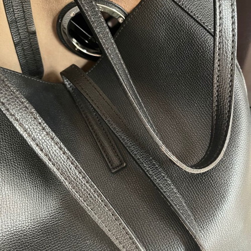 Fendi tote bag used, black shoulder with minimal wear