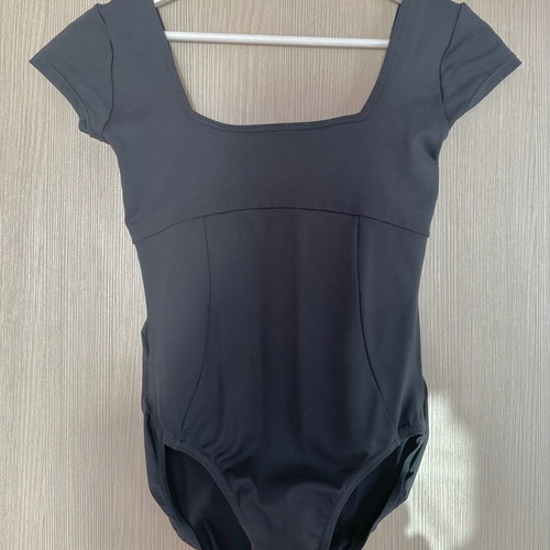 Bloch bodysuit with short sleeves S black like new