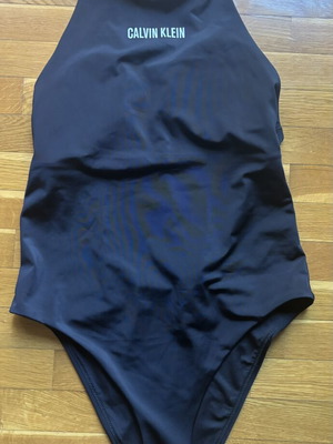 Calvin Klein Scoop Back One Piece swimsuit, black, size S