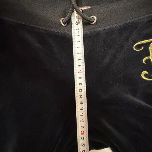 Black velour Juicy Couture tracksuit like new, size medium / large