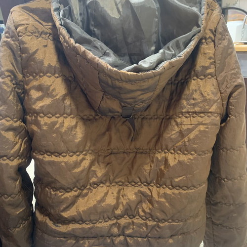 Girls' jacket size S, like new, brown, zipper issue