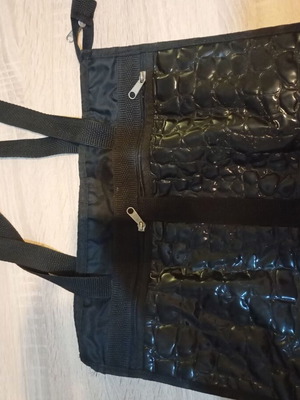 Shoulder bag medium size black nylon like new