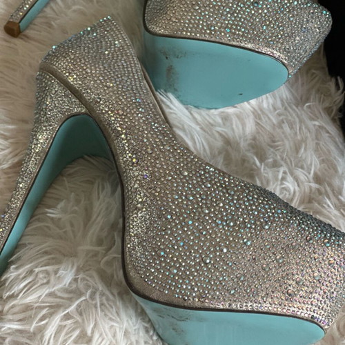 Betsey Johnson Swarovski limited edition heels like new, size 41