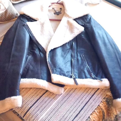 Leather jacket like new, size M