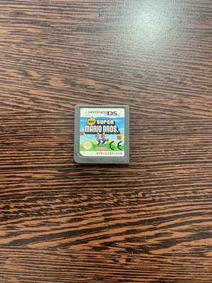 New Super Mario Bros. Nintendo DS cartridge used