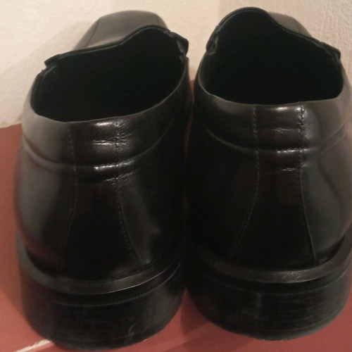 JB Bournazos men's leather moccasins size 43.5 like new, black