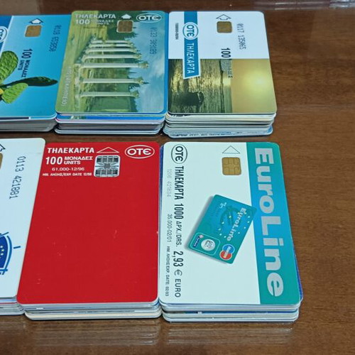 Phone cards like new, set of 100 with various years and themes