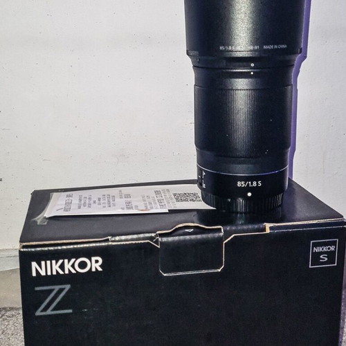 Nikon NIKKOR Z 85mm f/1.8 S telephoto lens new, black