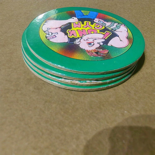Hoppies collectible caps set like new, 4 pieces