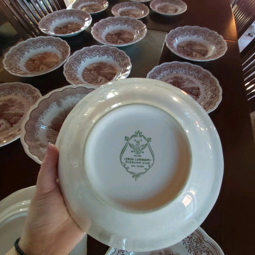 Swiss Landscape plates set with country cottage motif, new