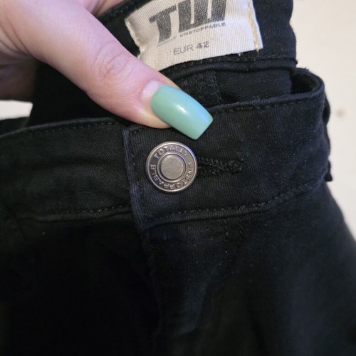 Tally Weijl Black High-Waisted Skinny Pants size 42 like new