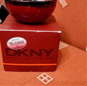 (rare) DKNY Red Delicious men 100ml