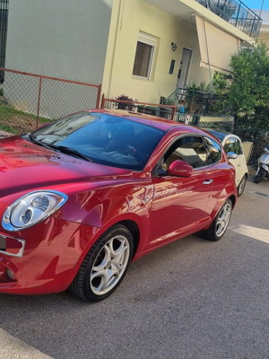 Alfa Romeo Mito 1400 16v 2010 like new, petrol, red coupe