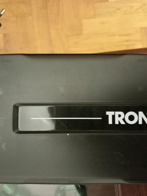 Battery charger for various sizes like new