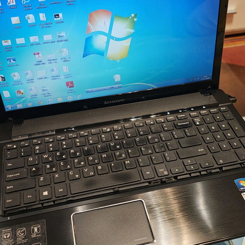 Lenovo G560 Intel Core i3 used laptop with 4GB RAM and SSD