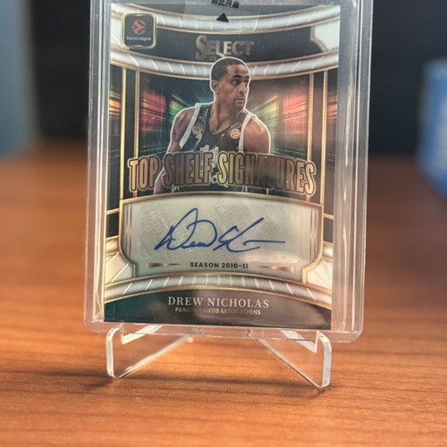 25-26 Panini EuroLeague Select Drew Nicholas Auto/75 Panathinaikos card