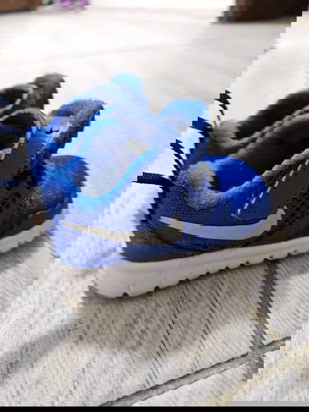 μωρουδιακά αθλητικά παπούτσια Nike