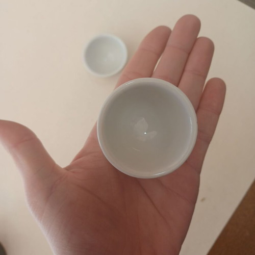 Set of 2 small ceramic egg cups like new