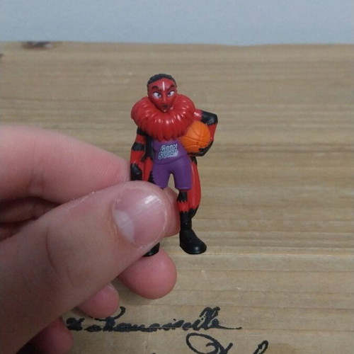 Space Jam mini figure like new