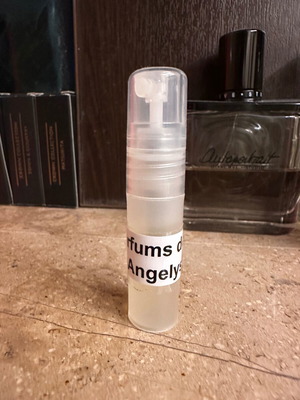 Parfums de Nicolai Angelys Pear 2 ml new perfume
