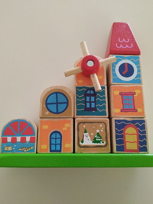 Building blocks game used, in good condition