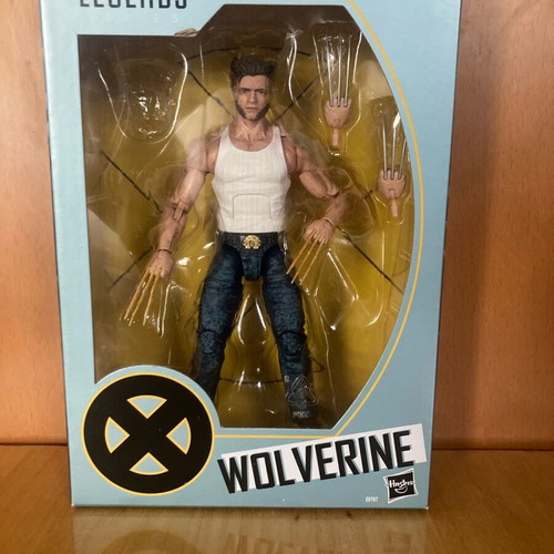 Marvel Legends X-Men 20th Anniversary Amazon Exclusive Wolverine like new