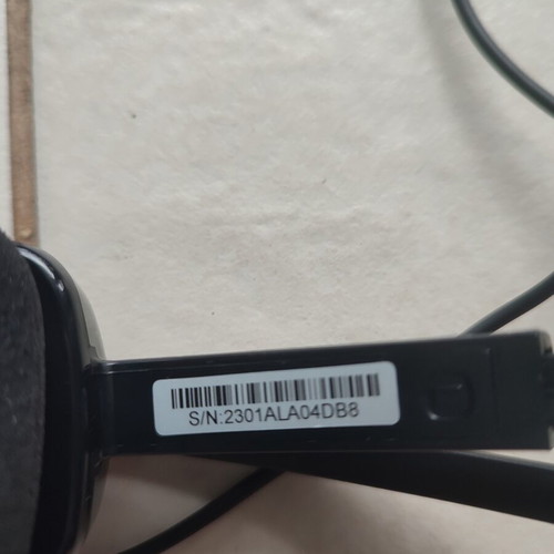 Logitech H151 Headphones with Microphone and 3.5mm Jack like new
